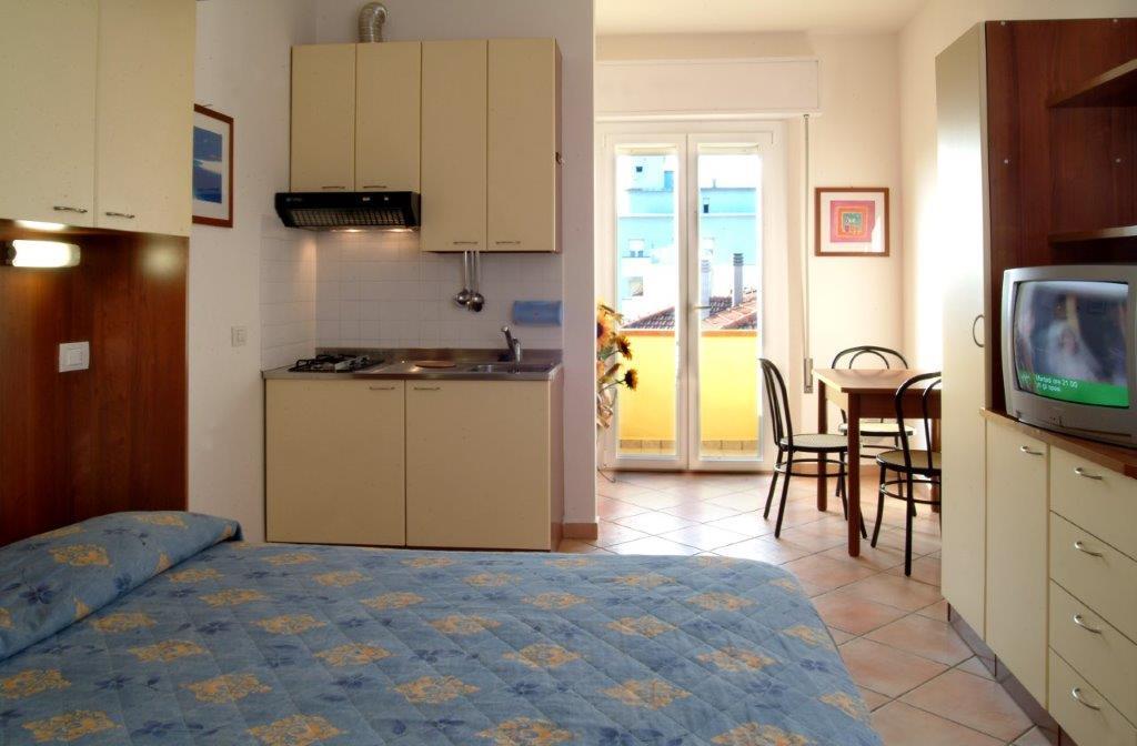 Residence Carioca Римини Экстерьер фото